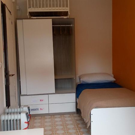 Appartamento Intero Bilocale Vicino All'Ospedale Padova Room photo